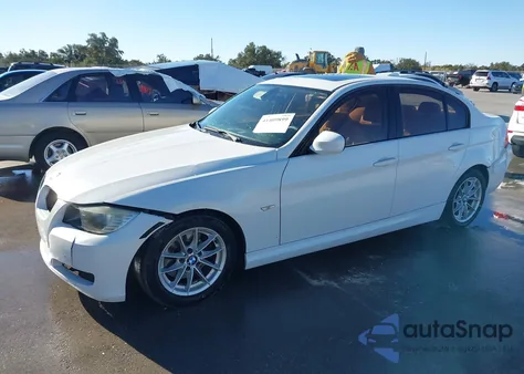 2010 BMW 328I z USA, uszkodzony, nr VIN WBAPH5G51ANM34810